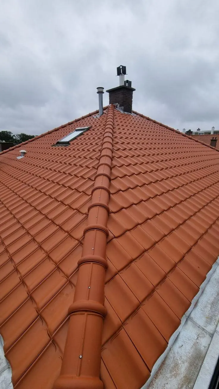 Toiture en tuiles terminée